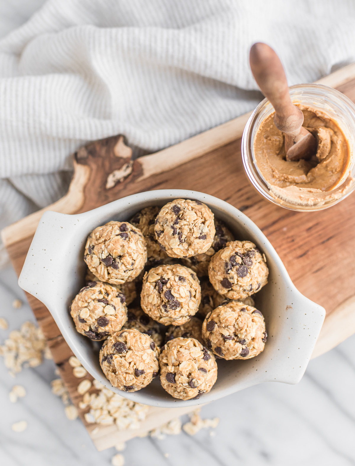 Oatmeal Cookie Energy Bites (Gluten free, Dairy free)